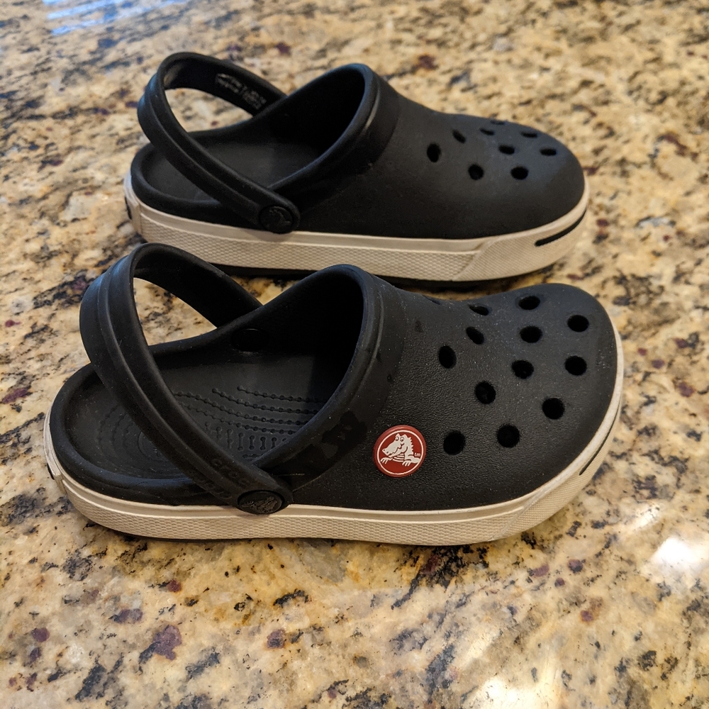 Crocs size 10 c 11